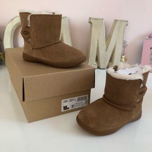 🚫SOLD🚫Uggs size 7 toddler